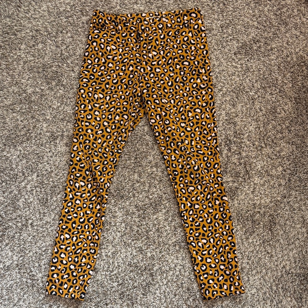Old Navy Pixie Ankle Pants With Leopard Print - image 1